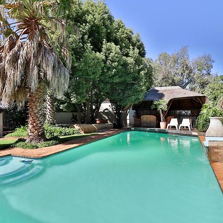 Fin And Feather Guest Lodge Boksburg Buitenkant foto