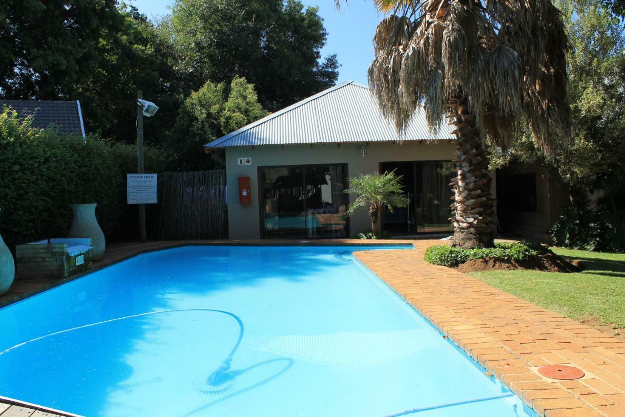 Fin And Feather Guest Lodge Boksburg Buitenkant foto